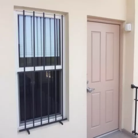 Jak zabezpieczyć mieszkanie na parterze