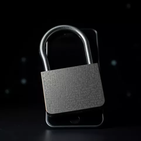 Zabezpieczenie telefonu przed hakerami